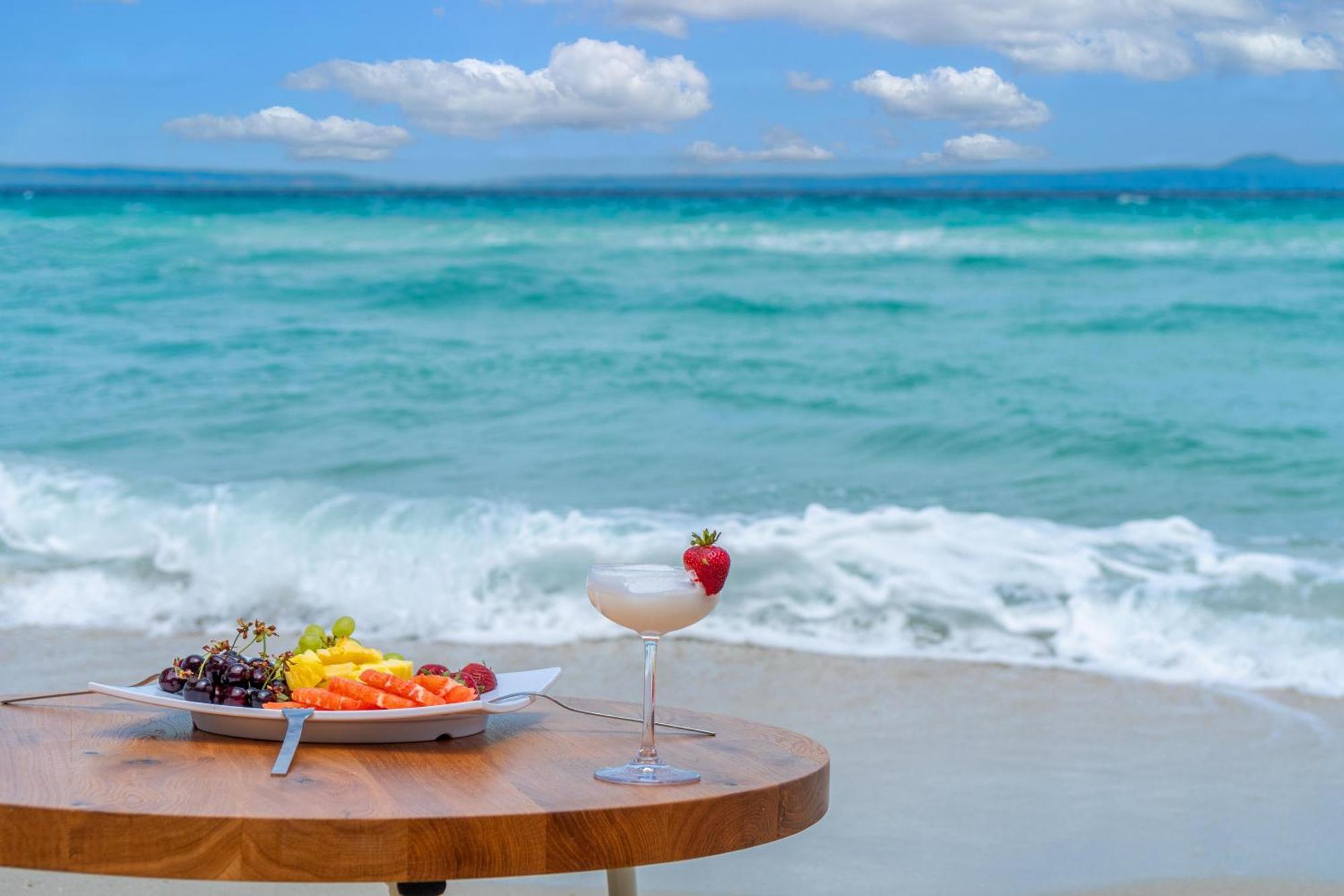 Ammon Zeus Luxury Beach Hotel Kallithea  Exterior foto